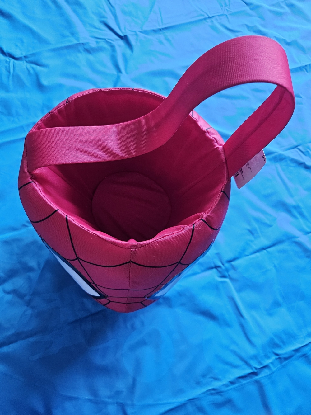 Marvel Spider-Man Halloween Treat Basket - Picture 8 of 9